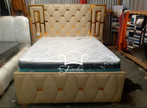 Cream board bed 6 by 6